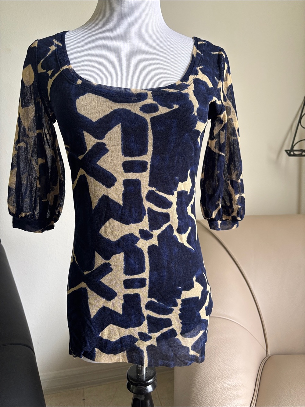Women’s Navy and Beige Scoop Neck Top